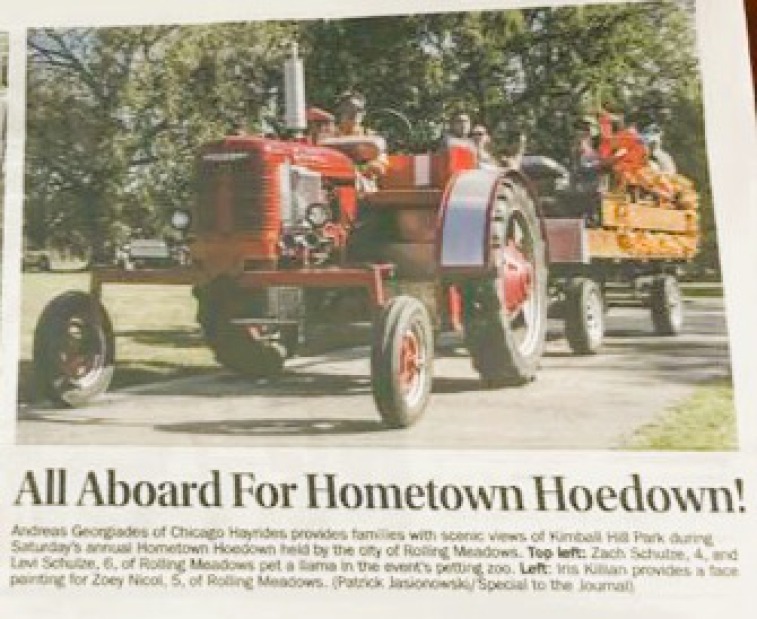 Our Tractor Wagon set up is available year round for entertainment rentals, event rentals, party rentals, and can be used for promotional needs like Chicago Parades!  Book Chicago Hayrides for your Corporate Events, Church Events, Company Parti
